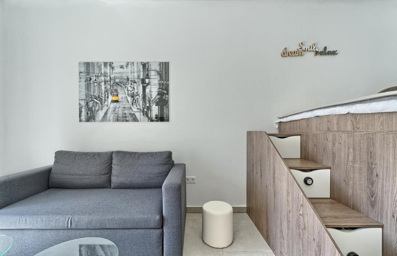 Terrace Apartment Danny Каштела Екстер'єр фото